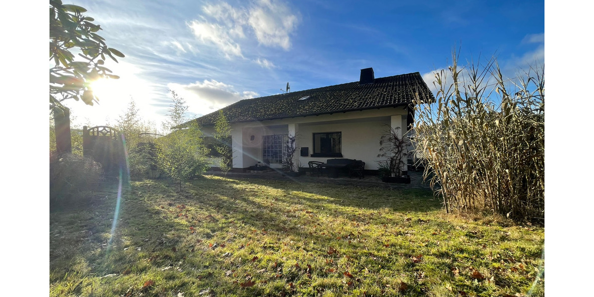 Einfamilienhaus Balve - 1 Zimmer, 243 m&sup2;, 450.000&euro; | Angebot:25703450