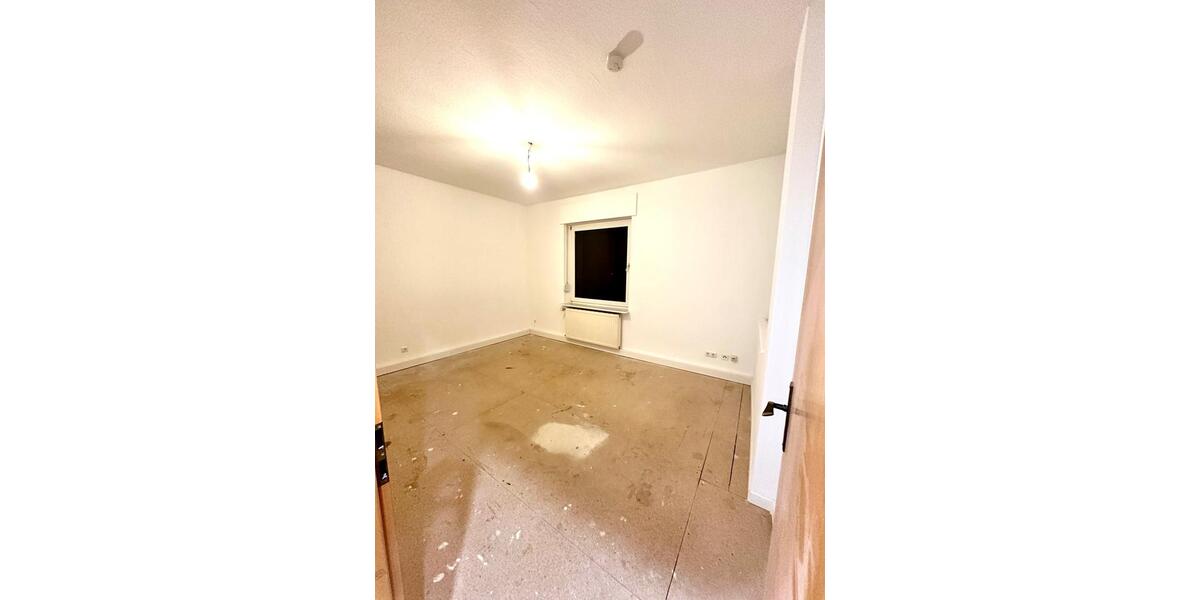 Etagenwohnung Lüdenscheid Othlinghausen - 5 Zimmer, 120 m&sup2;, 800&euro; | Angebot:26096495