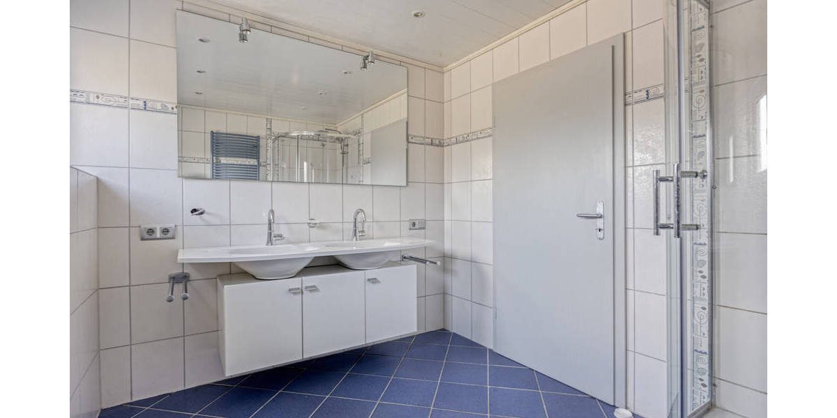 Einfamilienhaus mit viel Potenzial in grüner Lage von Wipperfürth Ohl - Einfamilienhaus Wipperfürth / Ohl Ohl | Angebot:26704371
