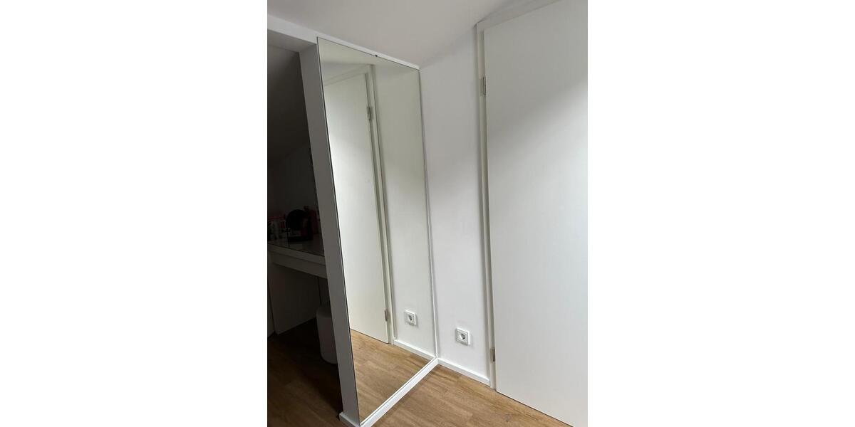 Dachgeschoßwohnung Lüdenscheid Staberg - 1.5 Zimmer, 45 m&sup2;, 472&euro; | Angebot:25987537