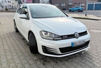 VW Golf 207.000 km 12.900 &euro; Remscheid 42855