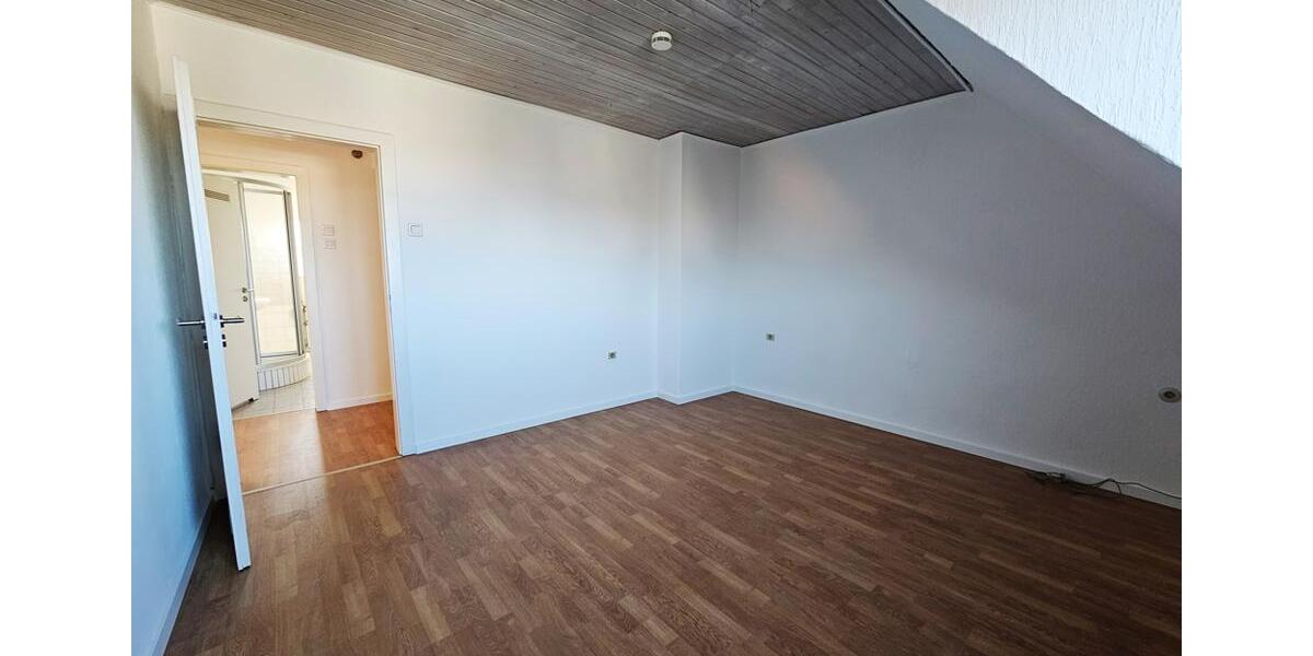 Etagenwohnung Herne Wanne-Bickern - 2.5 Zimmer, 61 m&sup2;, 420&euro; | Angebot:25803945