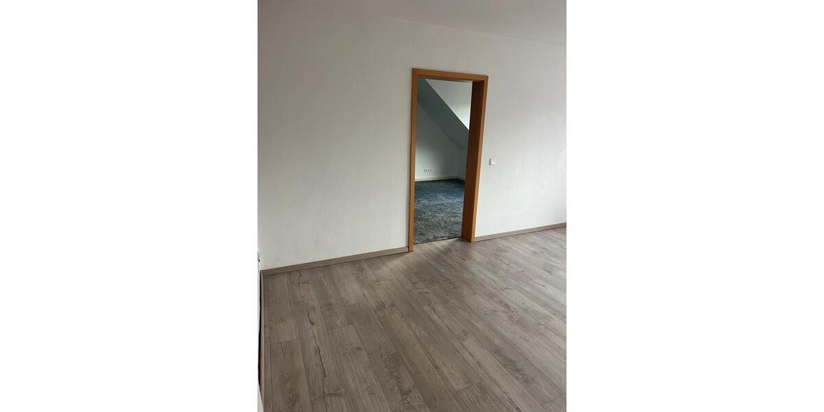 Etagenwohnung Waltrop - 3 Zimmer, 87 m&sup2;, 850&euro; | Angebot:25380036