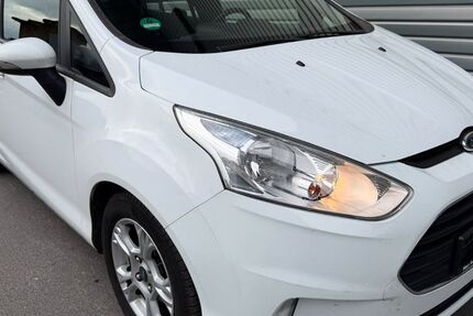 Ford B-Max 92.679 km 5.990 &euro; Wuppertal 42285