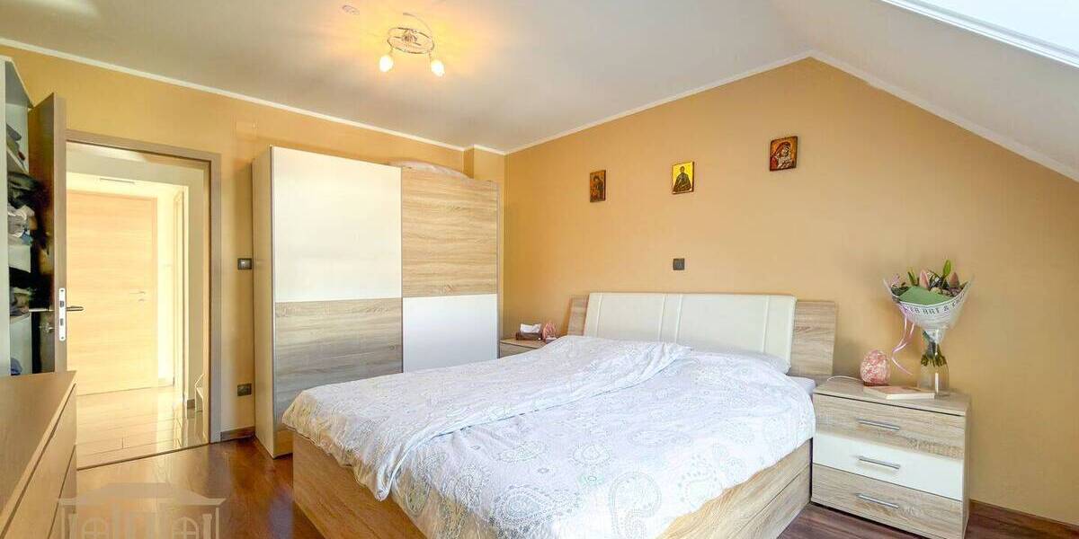 Etagenwohnung Wuppertal / Nützenberg Elberfeld - 3 Zimmer, 73 m&sup2;, 129.000&euro; | Angebot:26014784