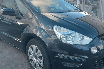 Ford S-Max 262.000 km 2.950 &euro; Holzwickede 59439