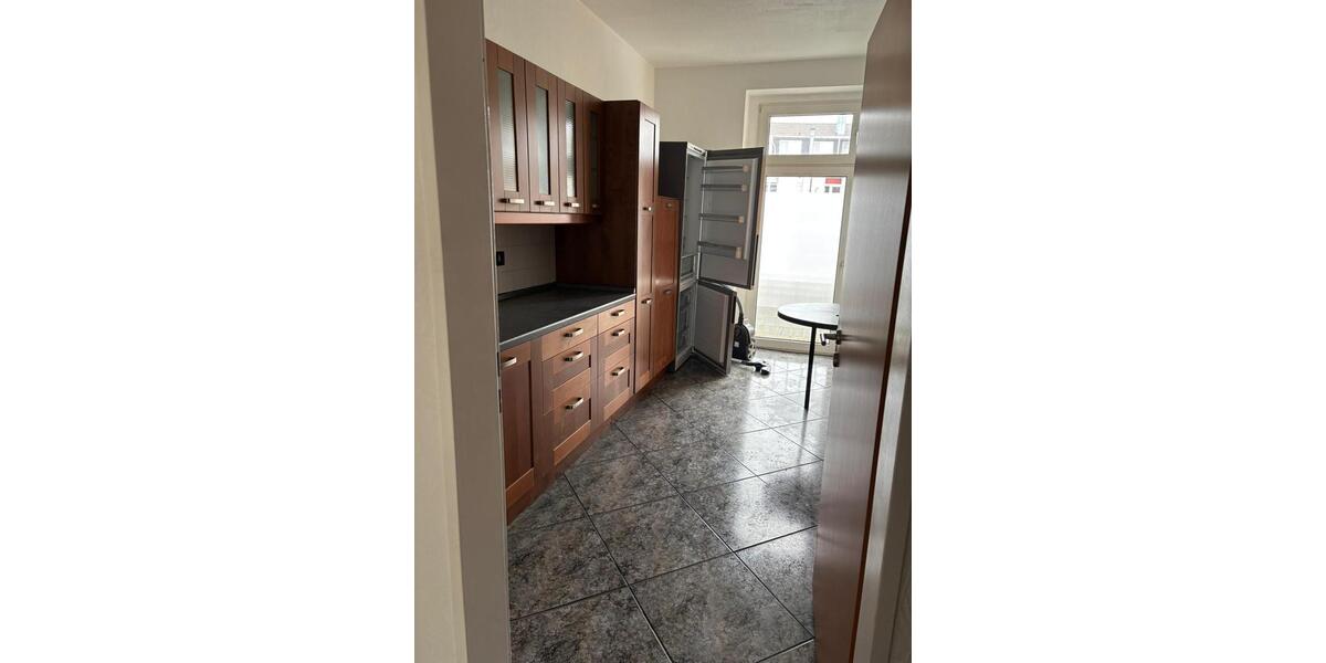 Etagenwohnung Remscheid - 3 Zimmer, 83 m&sup2;, 710&euro; | Angebot:26634214