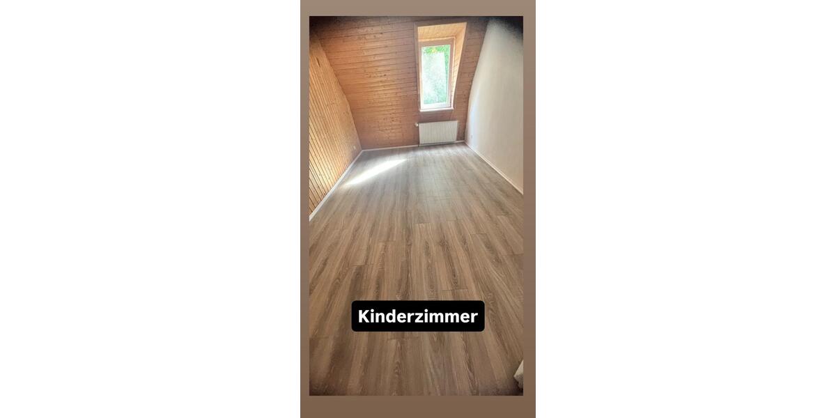 Dachgeschoßwohnung Iserlohn - 3 Zimmer, 90 m&sup2;, 650&euro; | Angebot:27542009