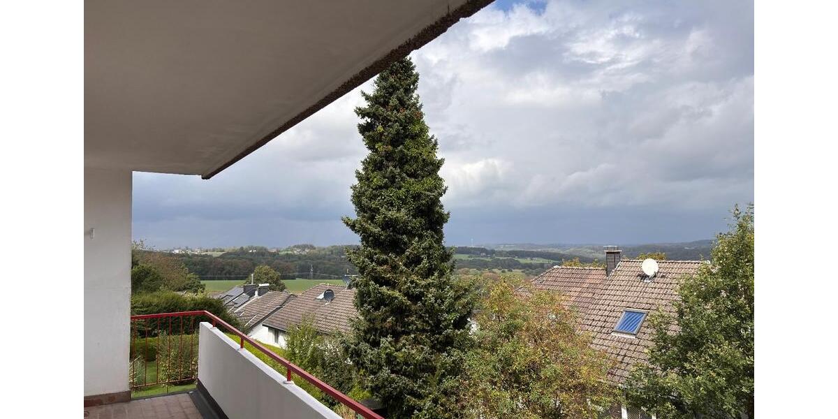 Etagenwohnung Wuppertal Dönberg - 3 Zimmer, 105 m&sup2;, 960&euro; | Angebot:27595418