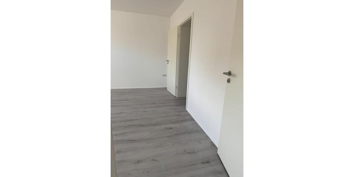 Reihenhaus Dortmund Eving - 5.5 Zimmer, 120 m&sup2;, 1.900&euro; | Angebot:26025197