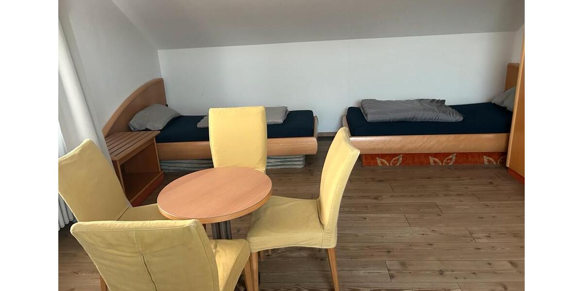 Etagenwohnung Remscheid Lüttringhausen - 2 Zimmer, 60 m&sup2;, 11&euro; | Angebot:25512272