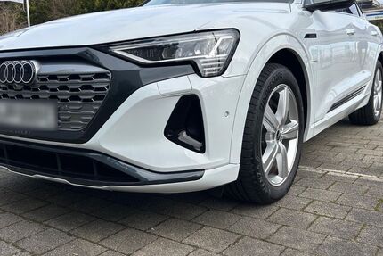 Audi Q8 10.715 km 50.990 &euro; Wuppertal 42349