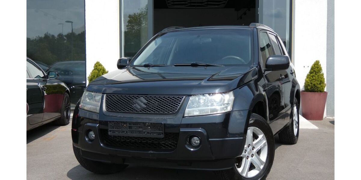 Suzuki Grand Vitara 305.127 km 3.990 &euro; Bochum 44807
