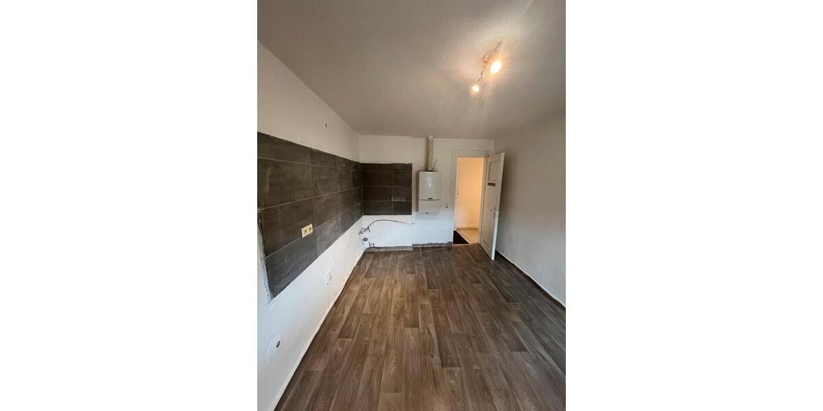 Dachgeschoßwohnung Hagen Hagen-Mitte - 3.5 Zimmer, 85 m&sup2;, 750&euro; | Angebot:27567636
