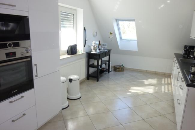 Dachgeschoßwohnung Ennepetal - 3 Zimmer, 120 m&sup2;, 960&euro; | Angebot:25381957