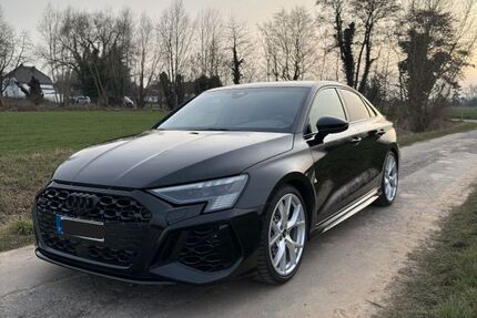Audi RS3 38.100 km 52.599 &euro; Fröndenberg 58730