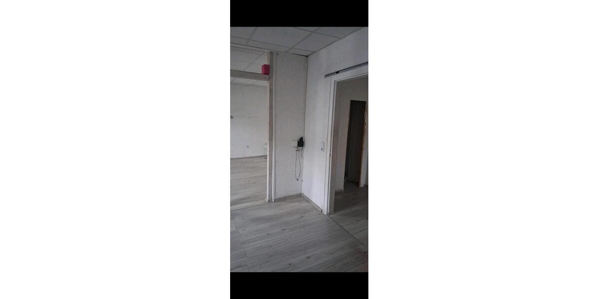 Dachgeschoßwohnung Schalksmühle - 3 Zimmer, 74 m&sup2;, 95.000&euro; | Angebot:27525110