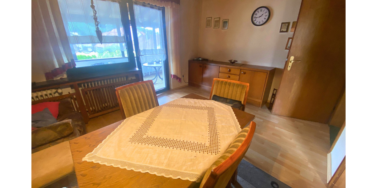 Einfamilienhaus Balve - 6 Zimmer, 137 m&sup2;, 146.000&euro; | Angebot:26018015