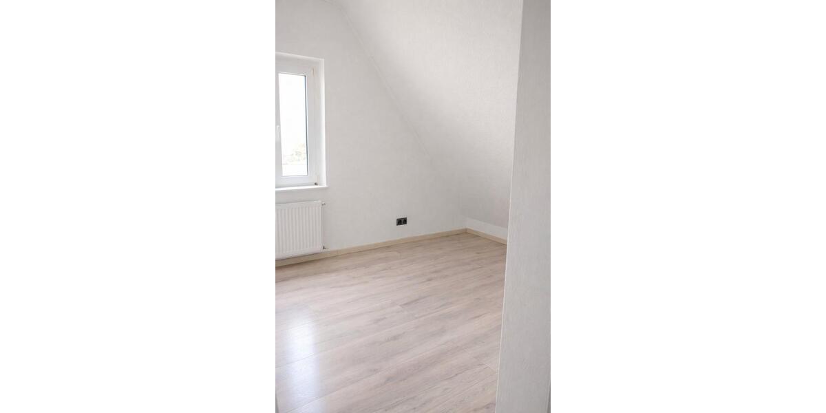 Dachgeschoßwohnung Hemer - 3 Zimmer, 65 m&sup2;, 550&euro; | Angebot:26005065