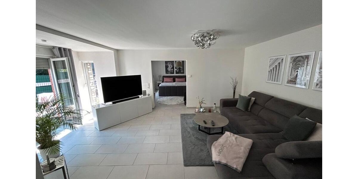 Erdgeschoßwohnung Remscheid - 2 Zimmer, 70 m&sup2;, 560&euro; | Angebot:26677993