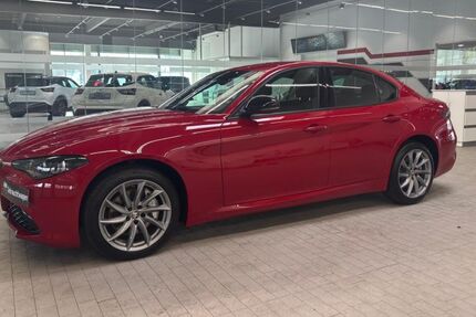 Alfa Romeo Giulia 13.922 km 31.880 &euro; Dortmund 44145