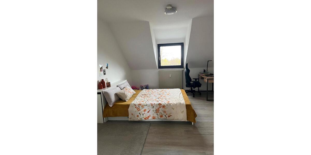 Dachgeschoßwohnung Bochum Bochum-Südwest - 2 Zimmer, 50 m&sup2;, 560&euro; | Angebot:25979656