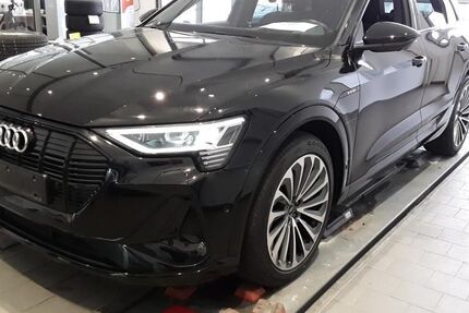 Audi e-tron 72.919 km 35.865 &euro; Hagen 58091