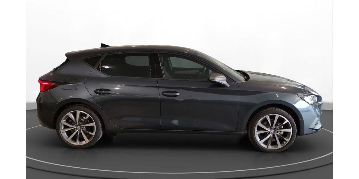 Seat Leon 22.000 km 22.699 &euro; Castrop-Rauxel 44581