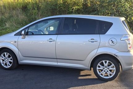 Toyota Corolla Verso 183.459 km 4.500 &euro; Fröndenberg 58730