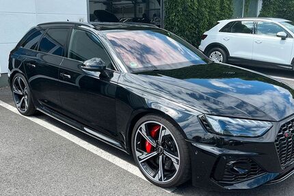 Audi RS4 28.499 km 69.999 &euro; Unna 59423