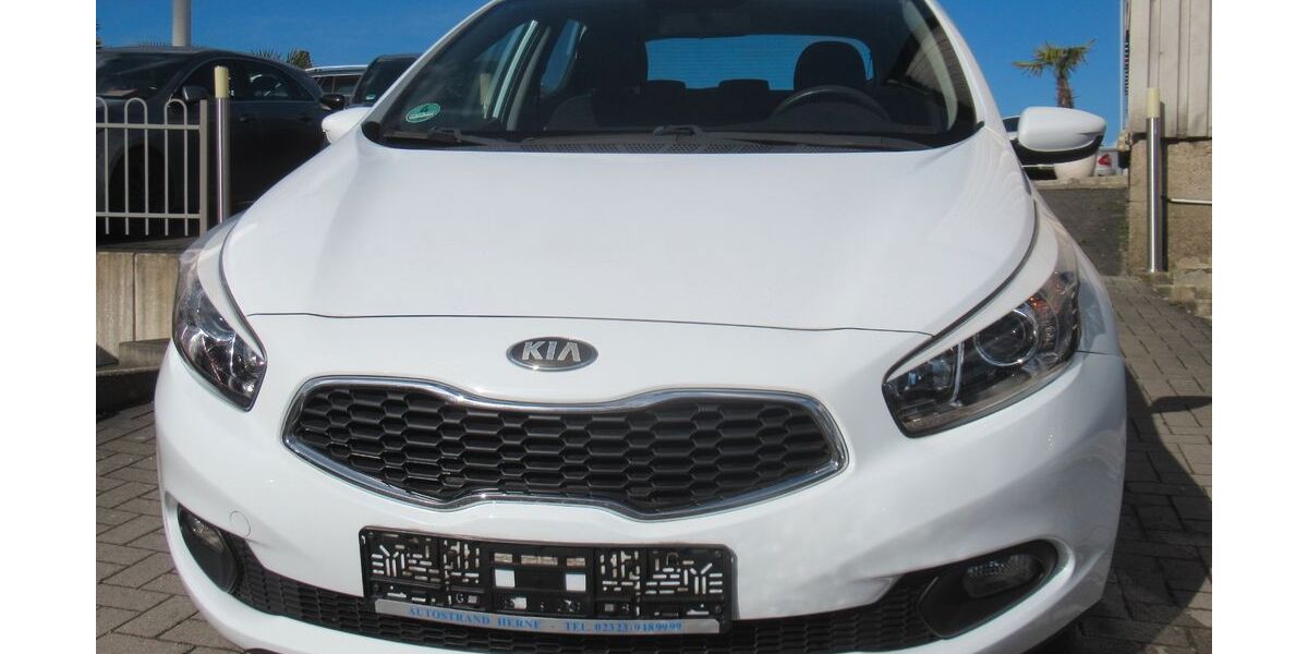 Kia ceed / Ceed 84.654 km 6.890 &euro; Herne 44653