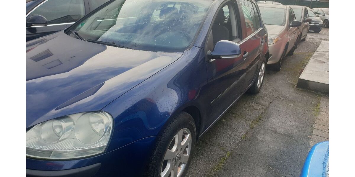 VW Golf 243.800 km 1.990 &euro; Dortmund 44328