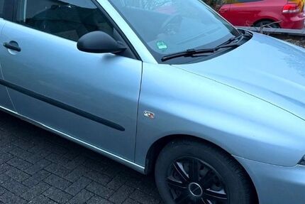 Seat Ibiza 78.000 km 2.850 &euro; Schalksmühle 58579