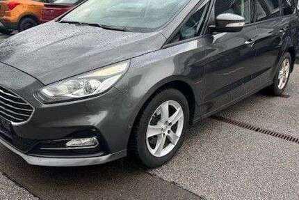 Ford Galaxy 232.429 km 11.999 &euro; Remscheid 42899