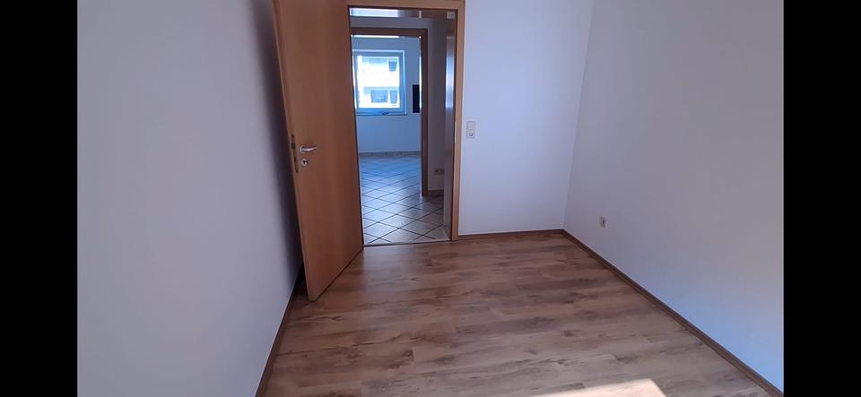 Mehrfamilienhaus, Wohnhaus Iserlohn Grüne - 16 Zimmer, 283 m&sup2;, 690.000&euro; | Angebot:26762861