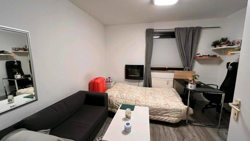 Etagenwohnung Bochum Querenburg - 1 Zimmer, 25 m&sup2;, 700&euro; | Angebot:25995523