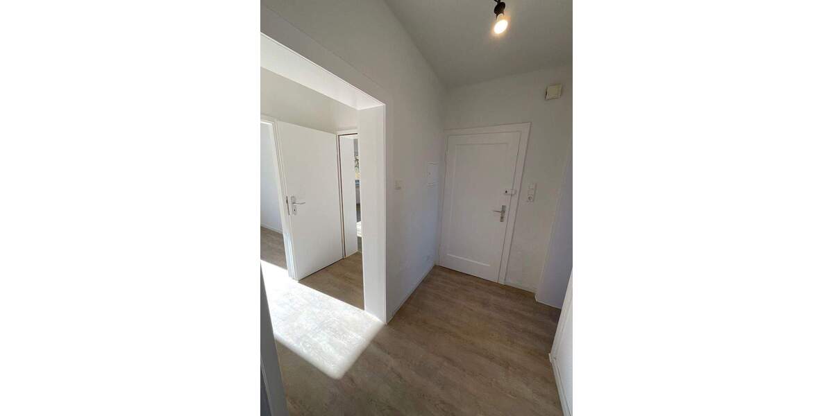 Zimmer Wuppertal Barmen - 4 Zimmer, 94 m&sup2;, 759&euro; | Angebot:25701008