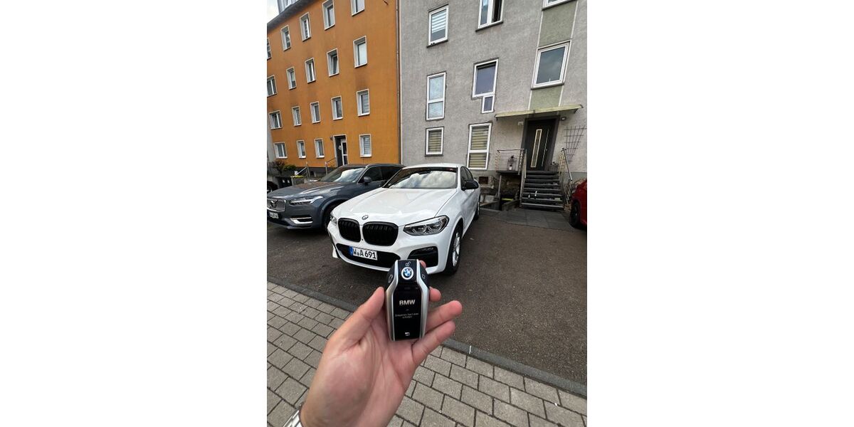 BMW X4 117.000 km 3.750 &euro; Wuppertal 42115