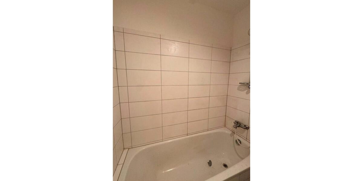 Etagenwohnung Wuppertal Elberfeld - 2 Zimmer, 65 m&sup2;, 750&euro; | Angebot:25887321