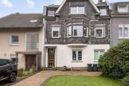 Haus Velbert Pöthen - 7 Zimmer, 229 m&sup2;, 389.000&euro; | Angebot:24632199