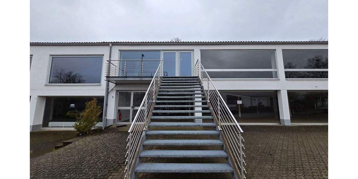 Gewerbeobjekt Lüdenscheid Staberg - 2 Zimmer, 500 m&sup2;, 3.000&euro; | Angebot:25688972