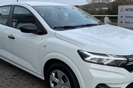 Dacia Sandero 1.190 km 15.777 &euro; Radevormwald 42477