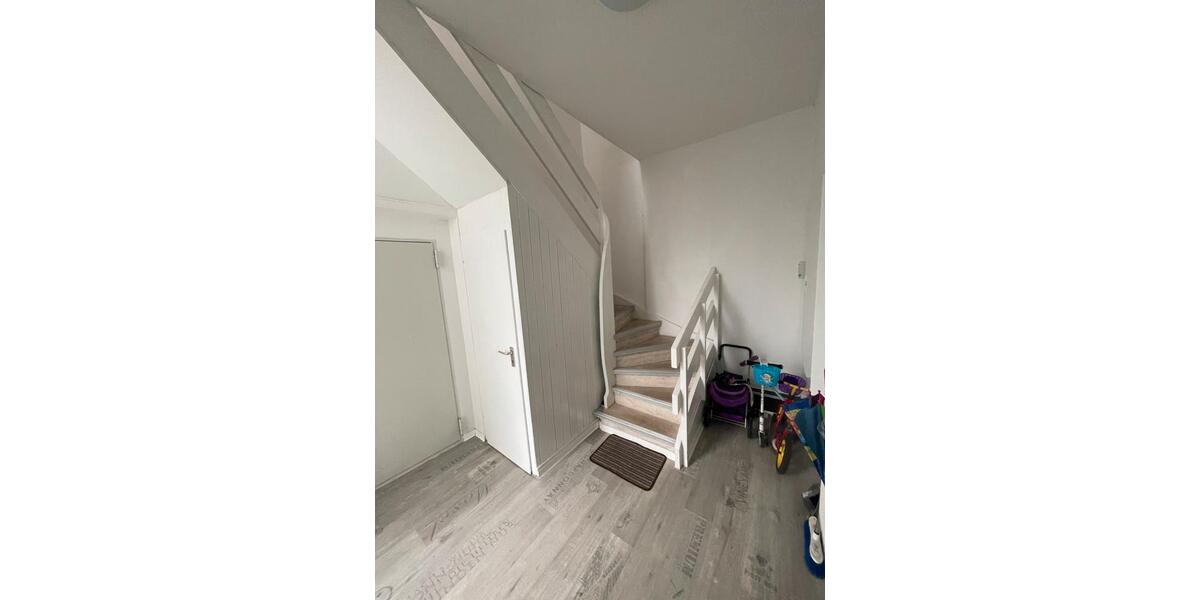 Etagenwohnung Kamen - 2.5 Zimmer, 77 m&sup2;, 655&euro; | Angebot:26442282