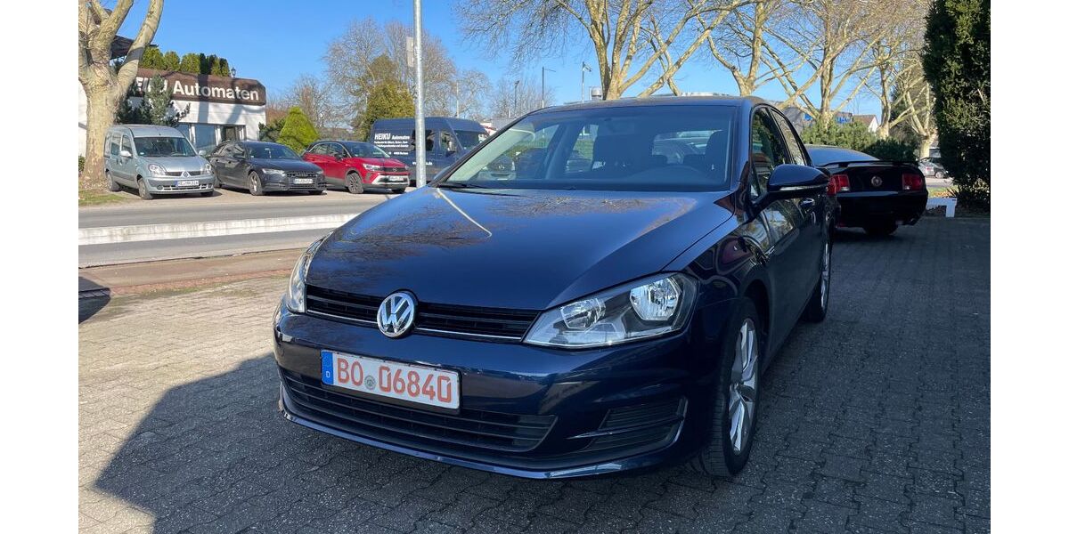 VW Golf 46.000 km 9.450 &euro; Bochum 44866