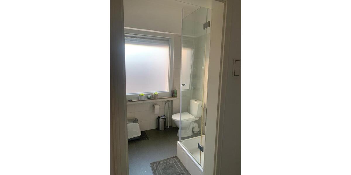 Erdgeschoßwohnung Lünen Brambauer - 3 Zimmer, 150 m&sup2;, 1.250&euro; | Angebot:25394247