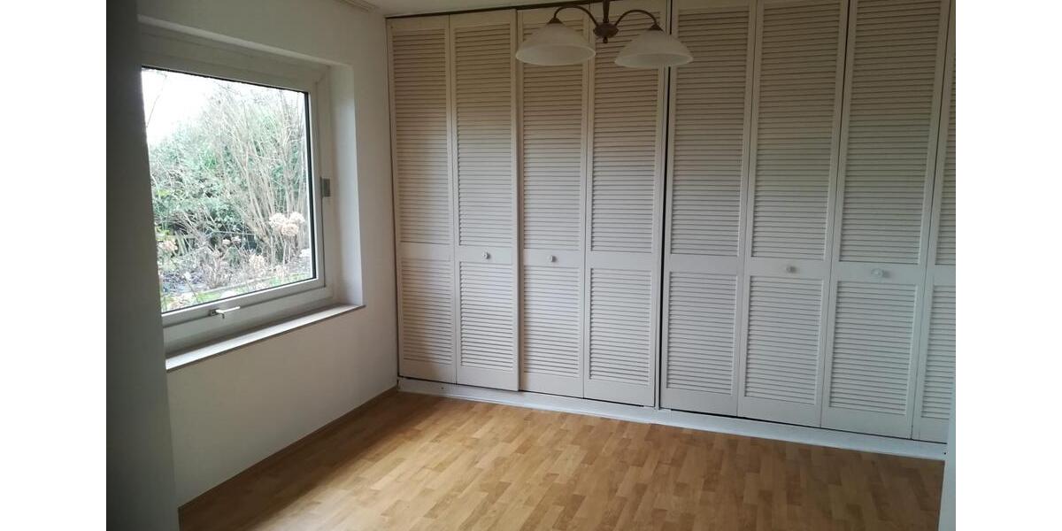 Etagenwohnung Schwelm - 1 Zimmer, 76 m&sup2;, 590&euro; | Angebot:26695587