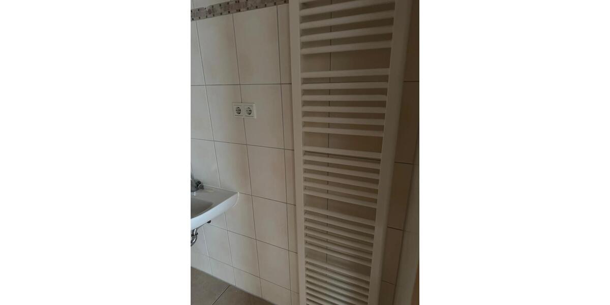 Hochparterre Witten Annen - 3.5 Zimmer, 81 m&sup2;, 885&euro; | Angebot:27609679