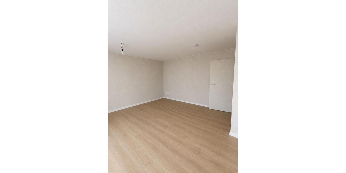 Hochparterre Remscheid Remscheid-Süd - 3 Zimmer, 75 m&sup2;, 750&euro; | Angebot:26705022