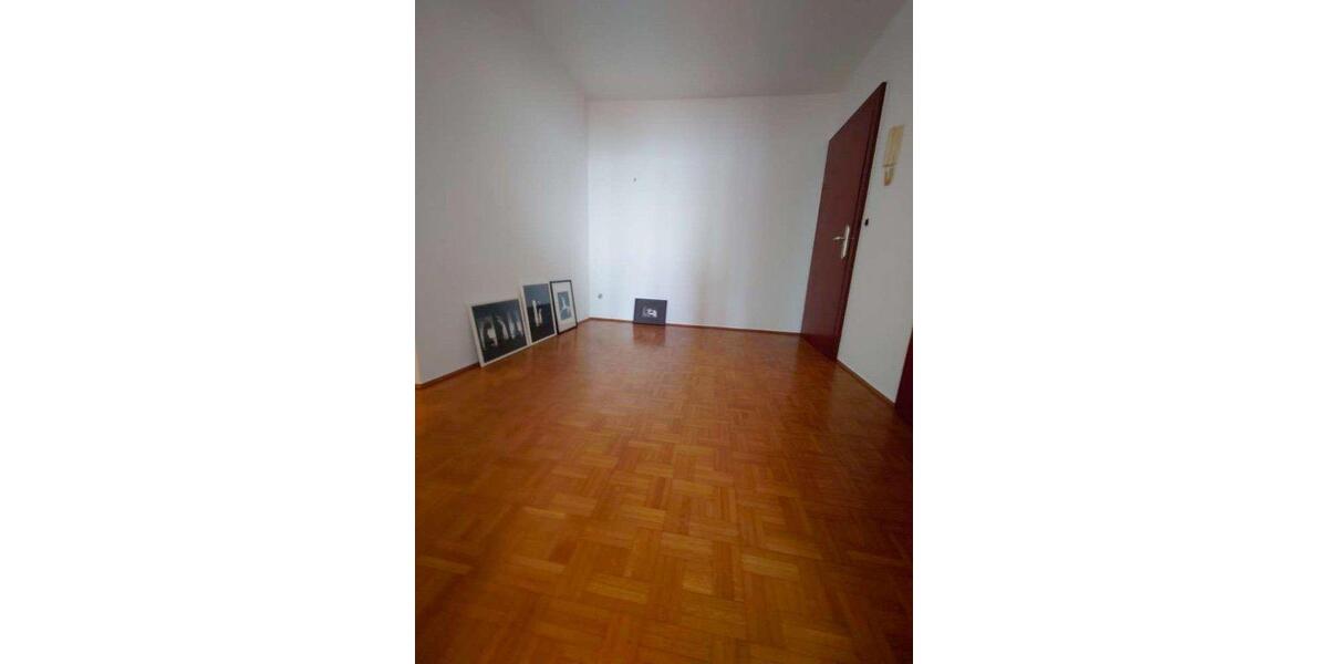 Etagenwohnung Wuppertal Eckbusch - 3 Zimmer, 86 m&sup2;, 184.000&euro; | Angebot:26624662