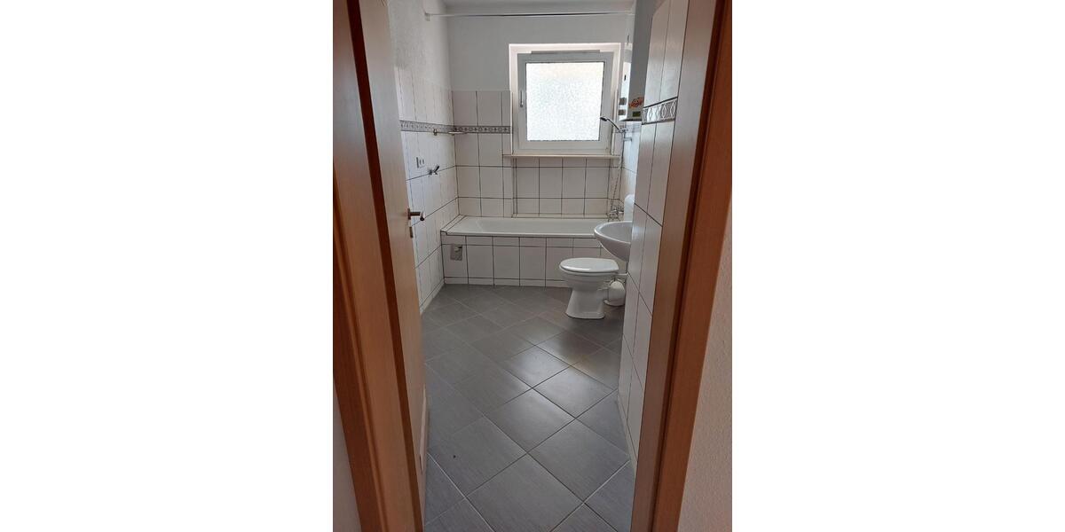Etagenwohnung Wuppertal Elberfeld - 2 Zimmer, 63 m&sup2;, 441&euro; | Angebot:25423294